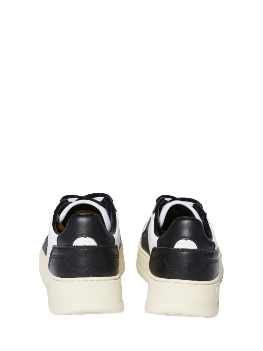 court_classic_mp_sneaker_antique_white_seedpearl_raven_2-1.webp Flash Sale Court Classic Mp Sneaker- Antique White/ Seedpearl/ Raven View All