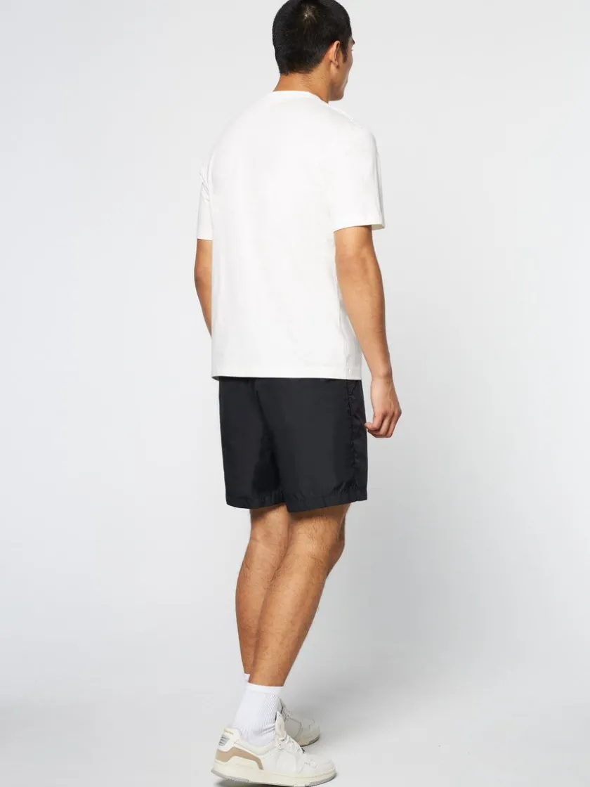 palma_tshirt_gardenia_3-1.webp Shop Palma T-Shirt- Gardenia Matching Separates