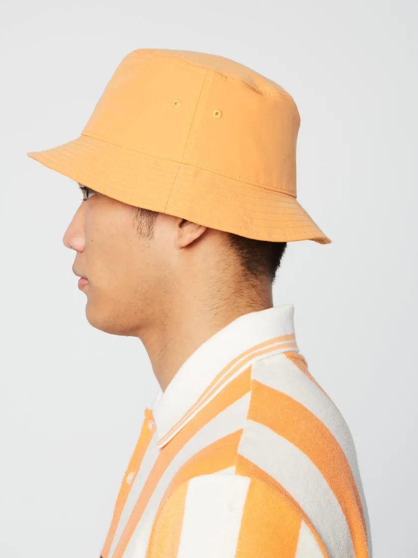 vacanza_bucket_hat_tangerine_4-5.webp Outlet Vacanza Bucket Hat- Tangerine Nylon